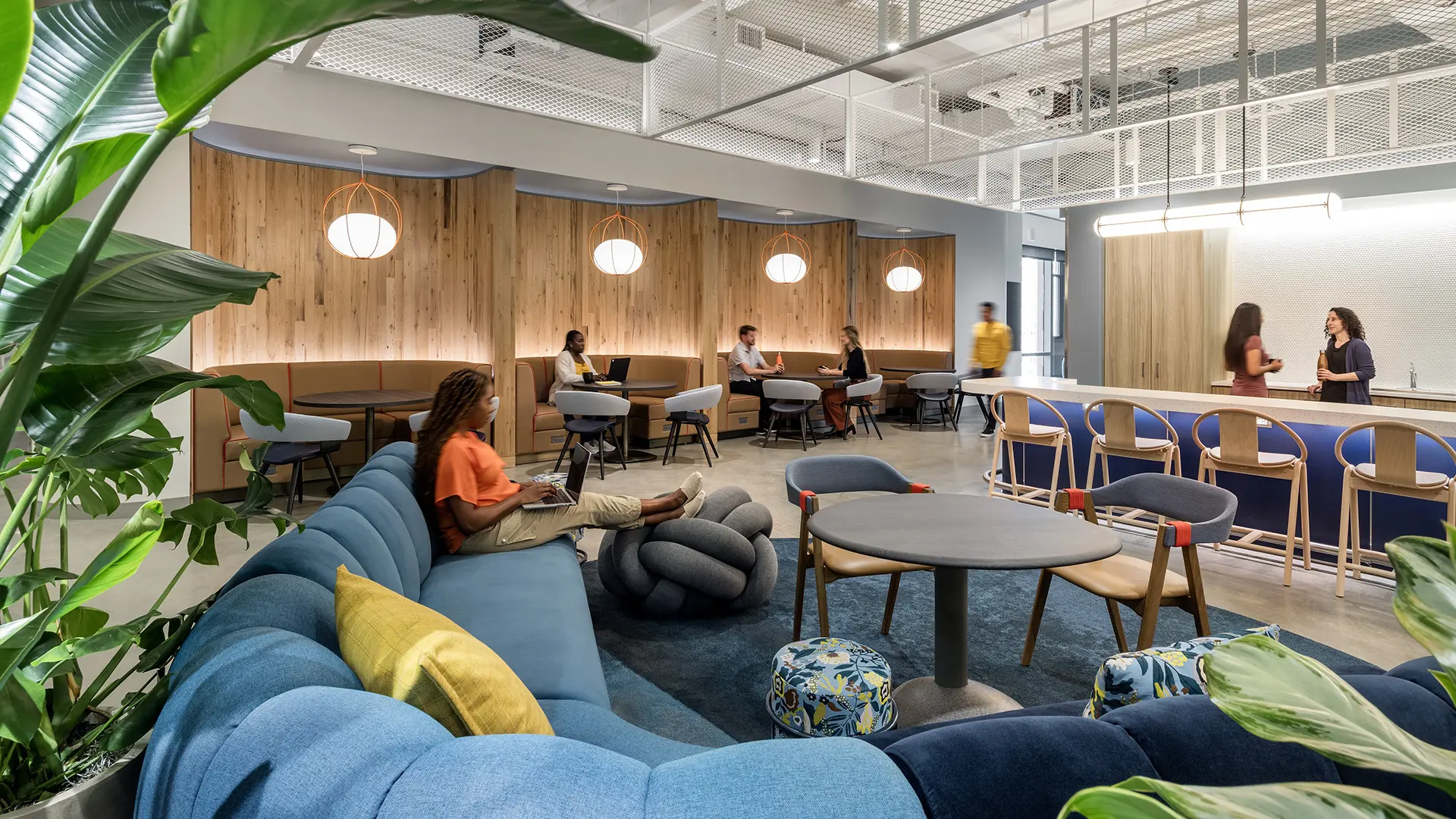 be_amazon-hq-acoustic-design_casestudy_box-hip-dc-17