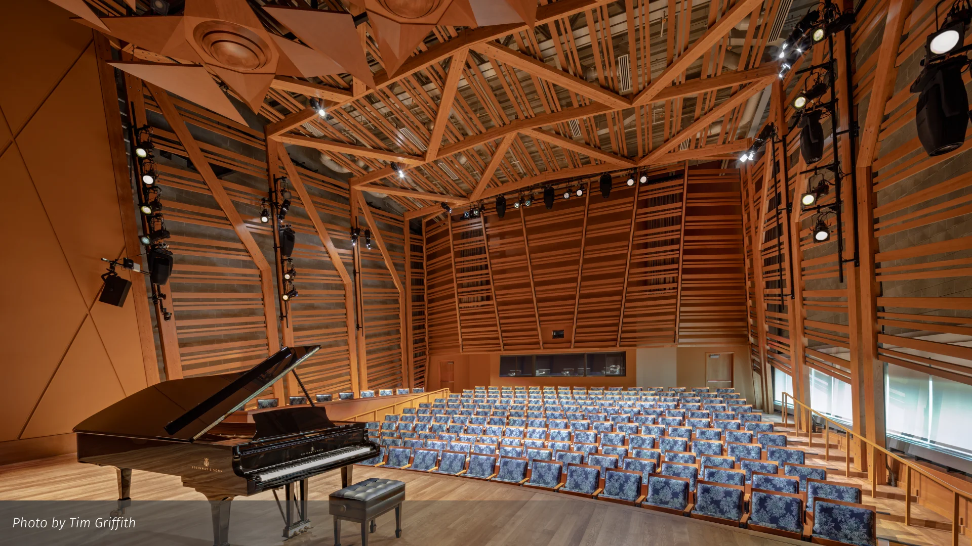 University of Southern Maine, Crewe Center for the Arts - Center Stage