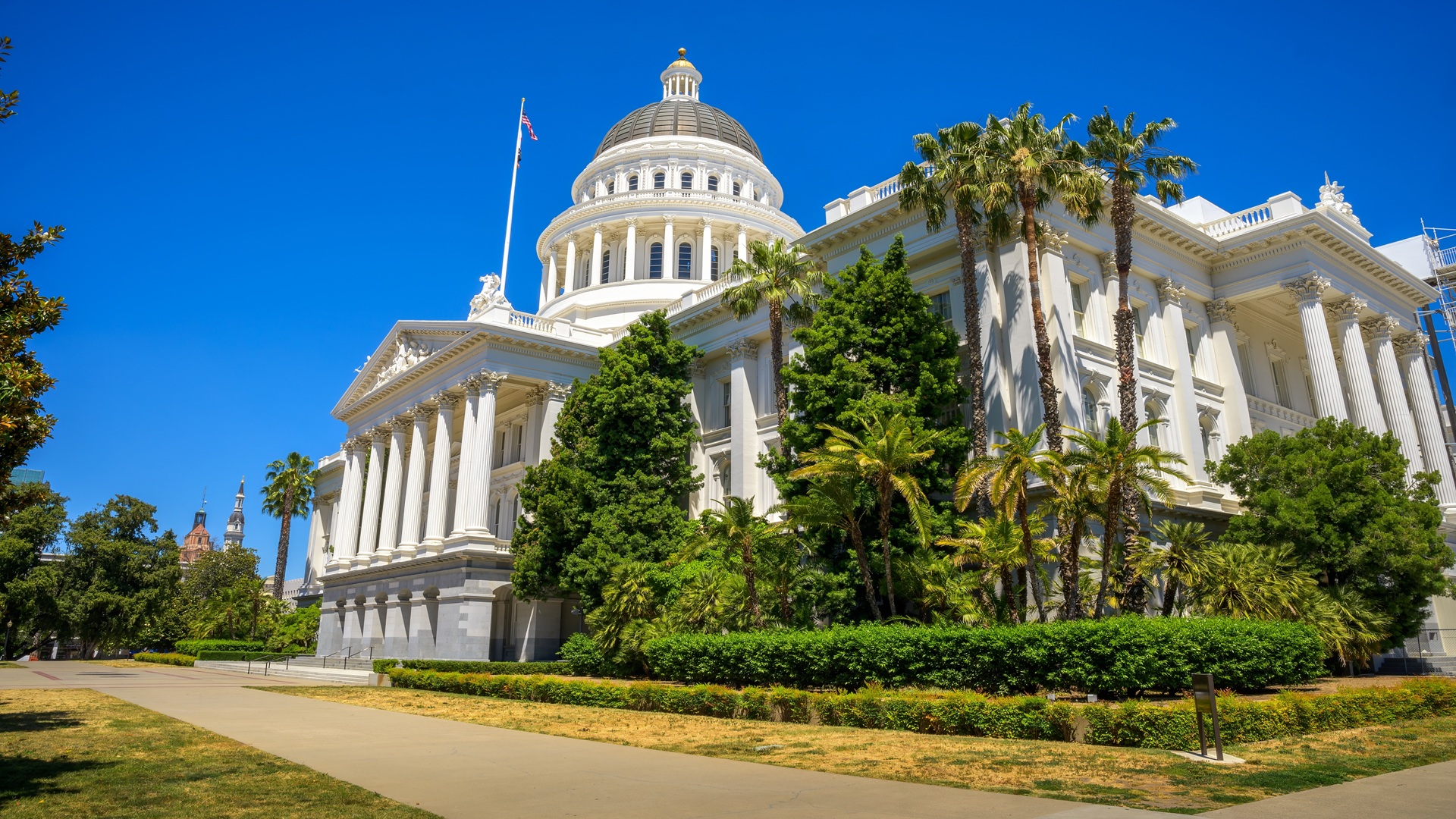 California Extends the AB 32 Cap-and-Invest Program Through 2045: Lower Emissions Caps and New Manufacturing Decarbonization Incentive Fund