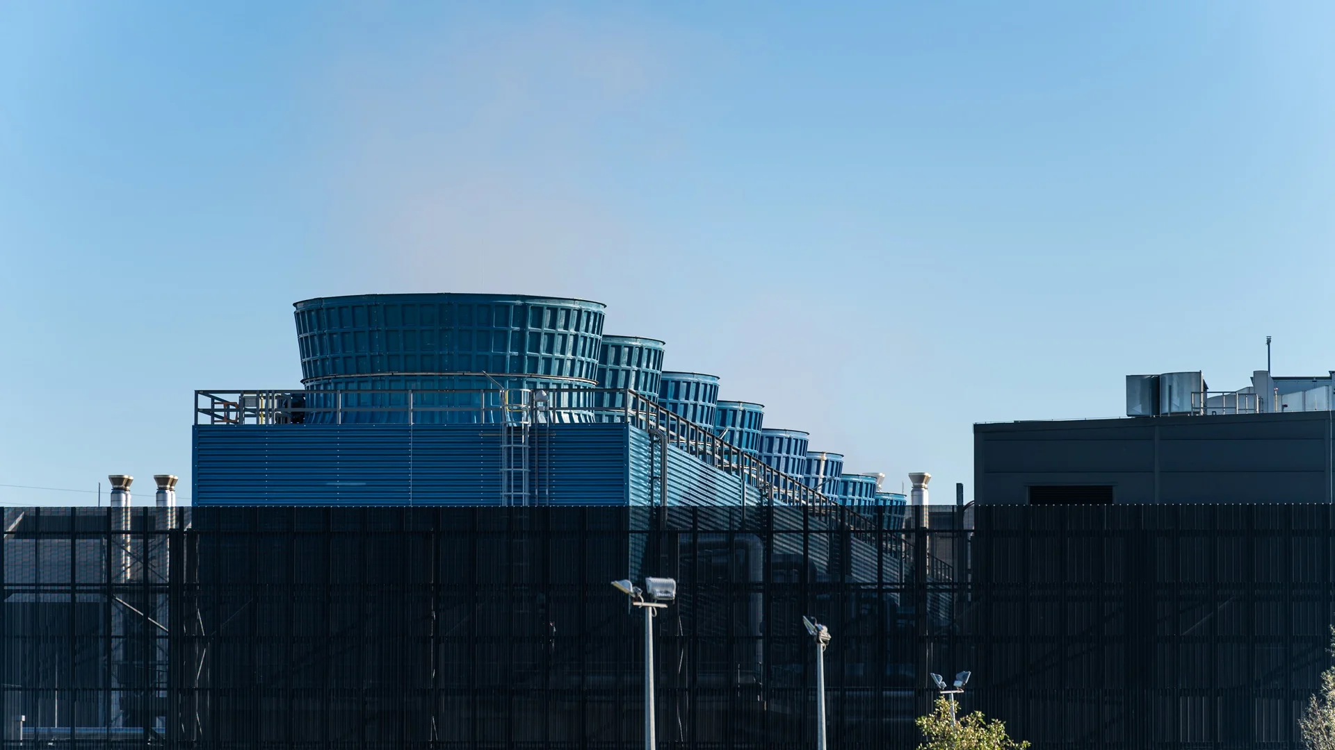 Powering the Next Generation of Data Centers: Navigating Due Diligence and Air Permitting for Data Center Development