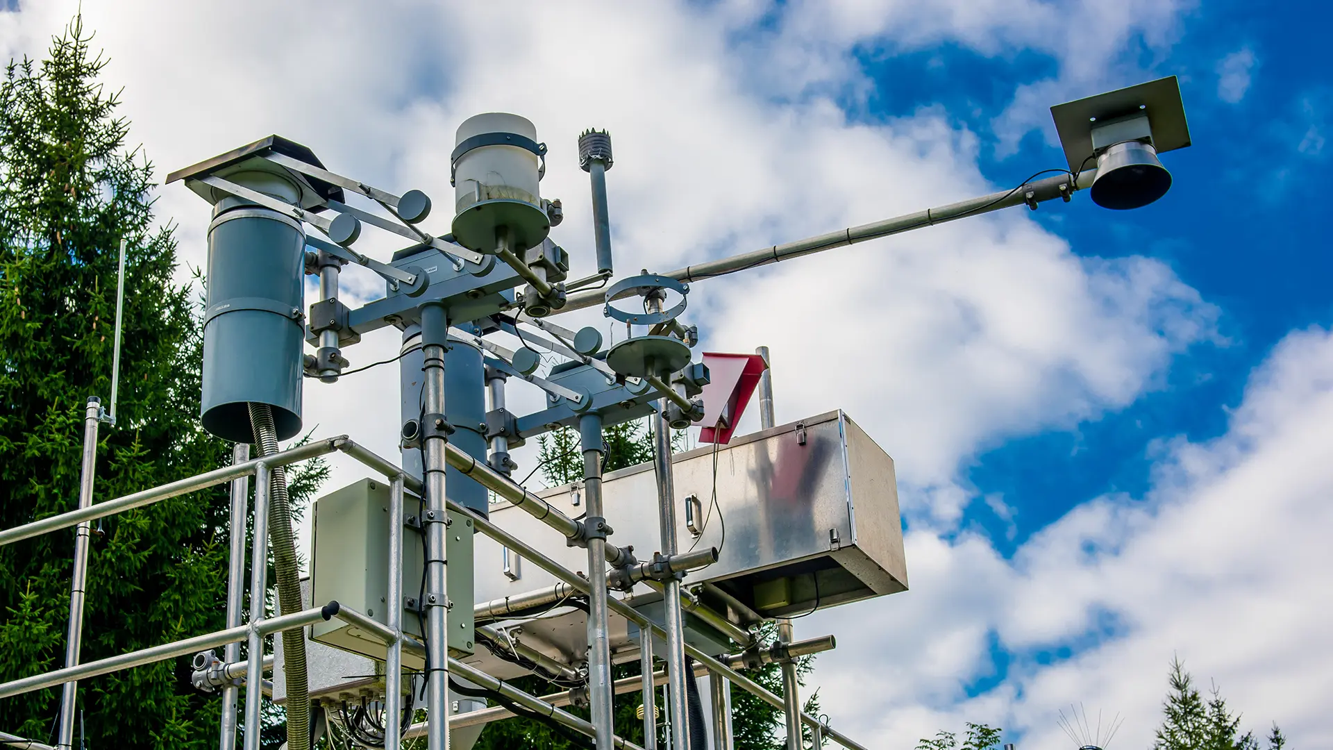 Ambient Monitoring & Service Integration