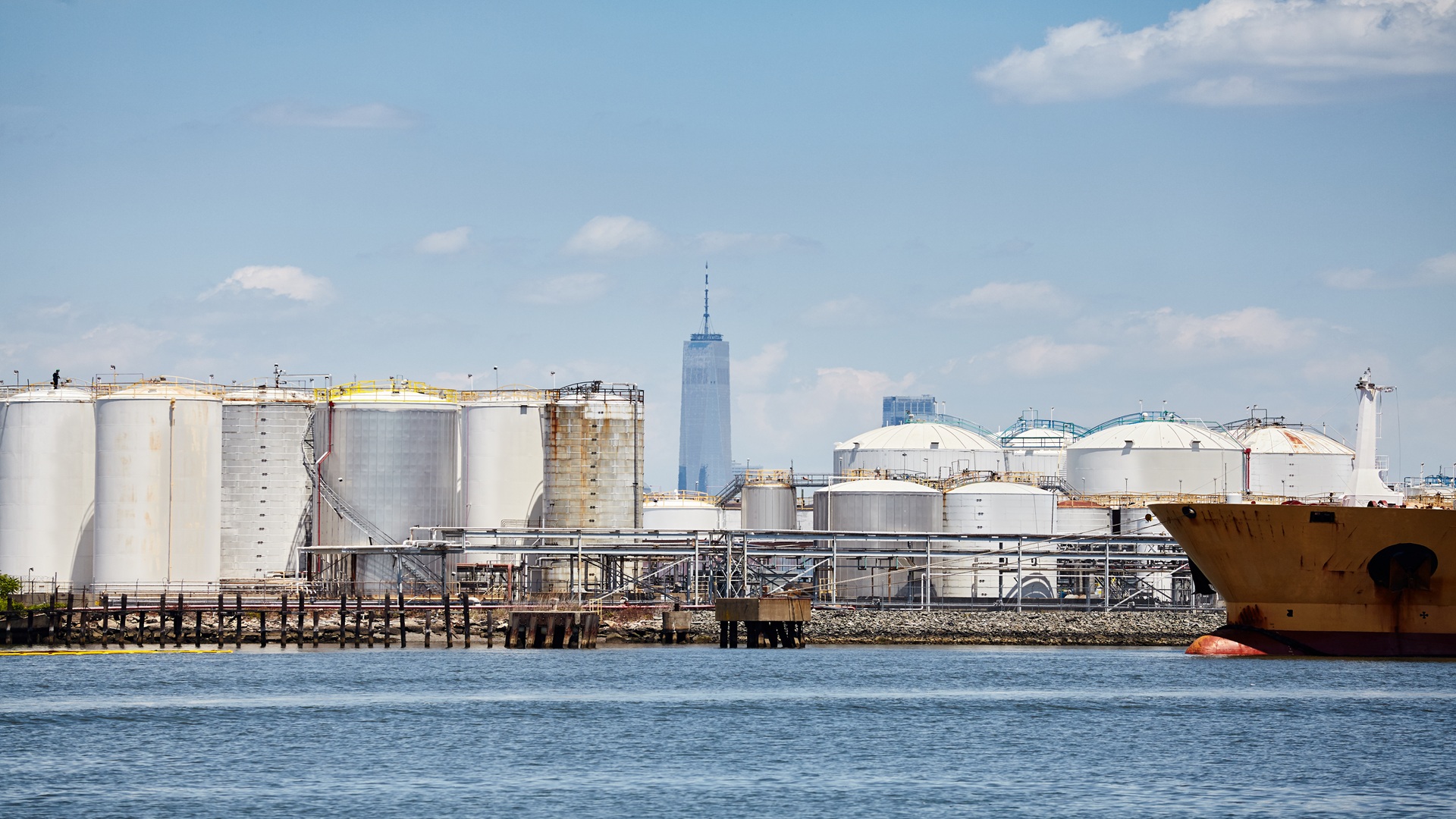 New York Proposes Robust Greenhouse Gas Reporting Program