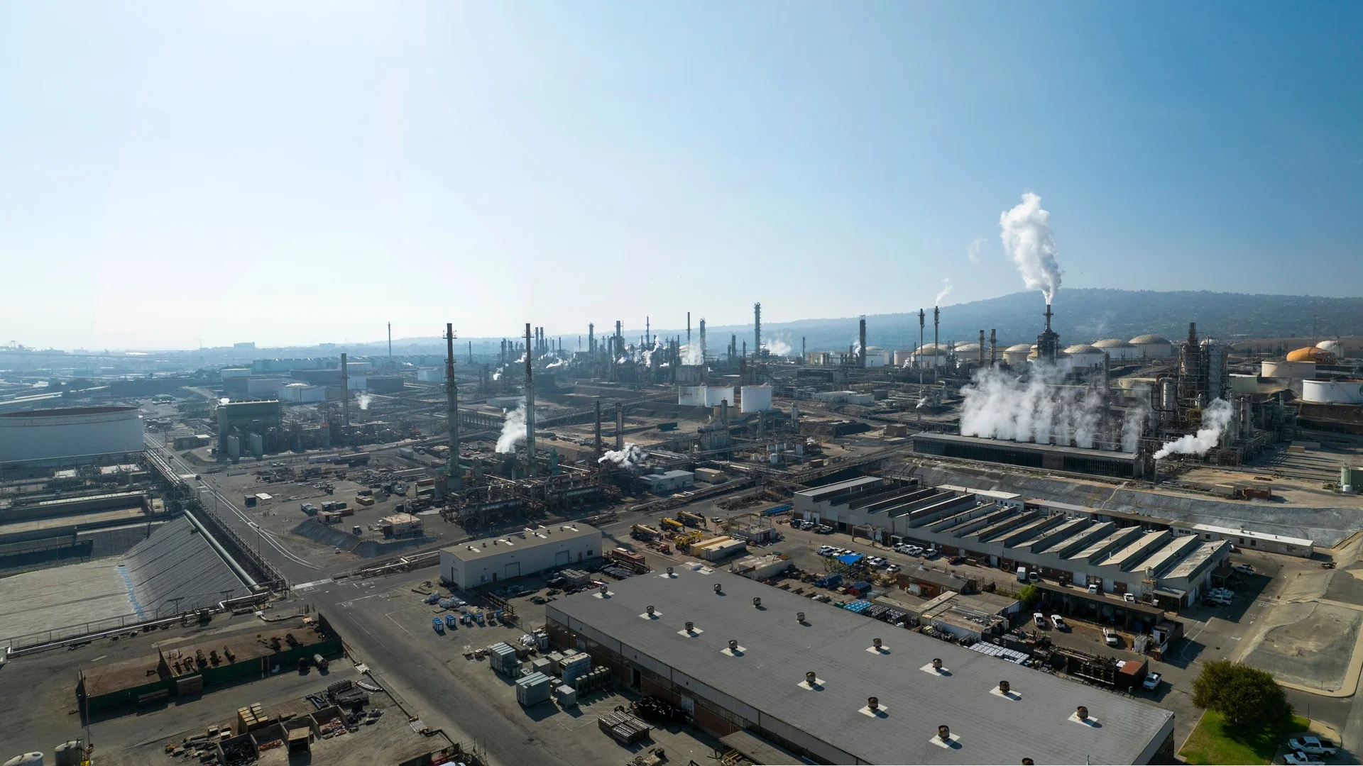 California enacts key legislation to extend AB 32 Cap-and-Trade Program through Calendar Year 2045